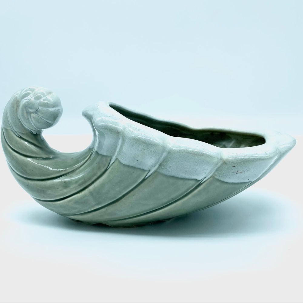 Vintage Hull Pottery Cornucopia Planter